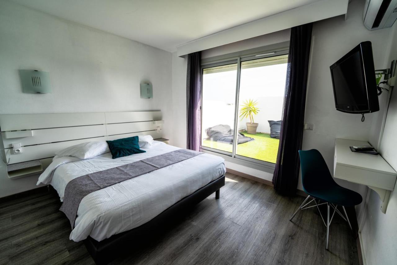 Hotel Aquarius Canet-en-Roussillon Exterior photo