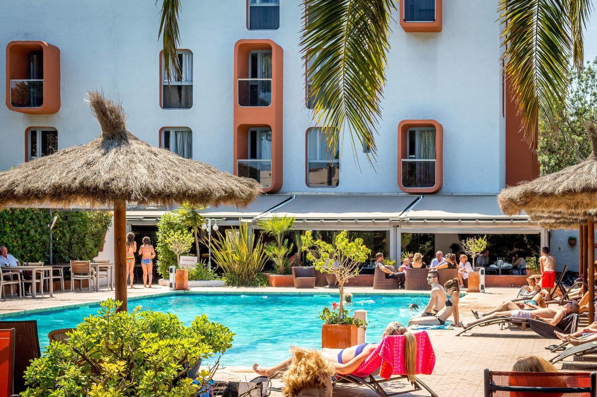 Hotel Aquarius Canet-en-Roussillon Exterior photo